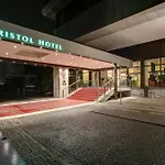 Centro Bristol 4*