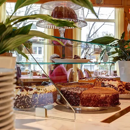 Centro Bristol Отель