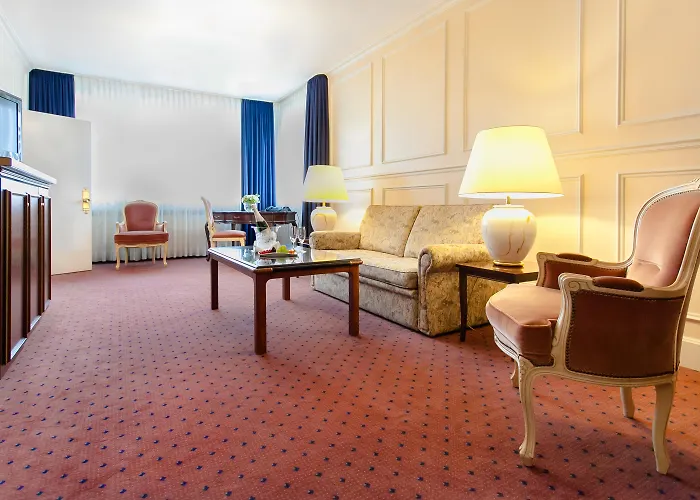 Hotel Centro Bristol 4*