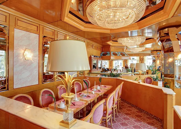 Centro Bristol 호텔 4*