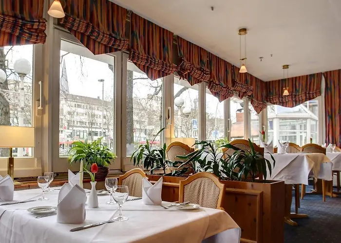 Hotel Centro Bristol 4*